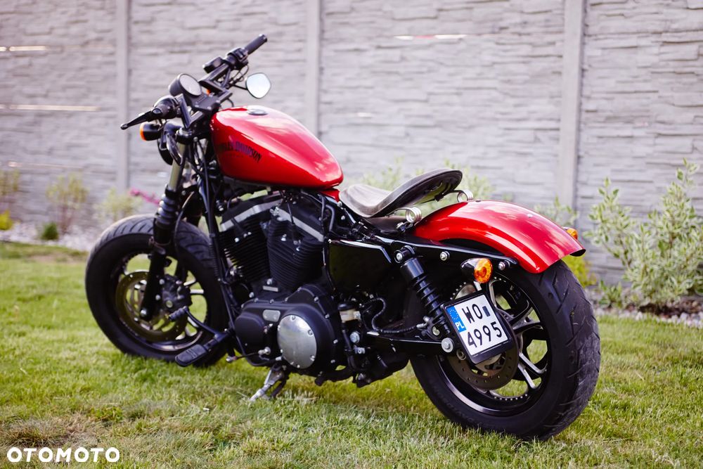 Harley-Davidson Sportster Iron 883 - 3
