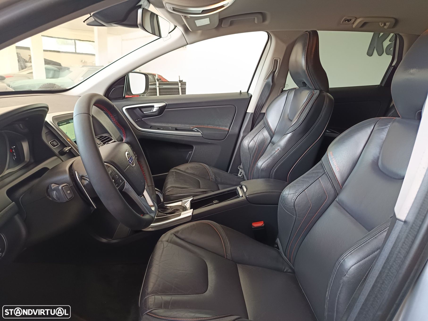 Volvo XC 60 2.0 D4 VOR Geartronic - 29