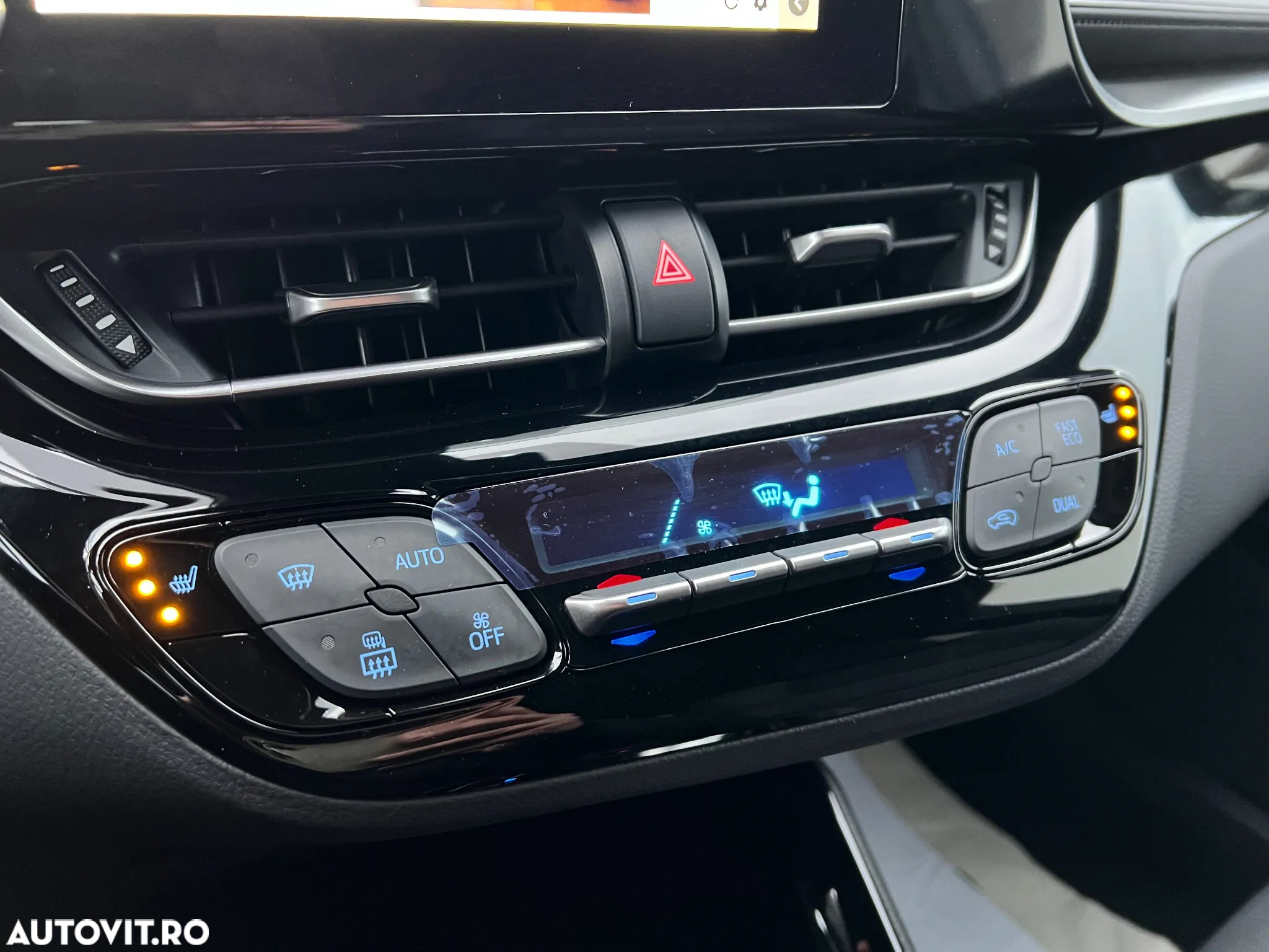 Toyota C-HR 2.0 HSD 184 CP 4x2 CVT Style - 20