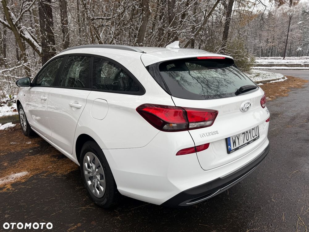 Hyundai i30 1.5 T-GDI 48V Modern - 10