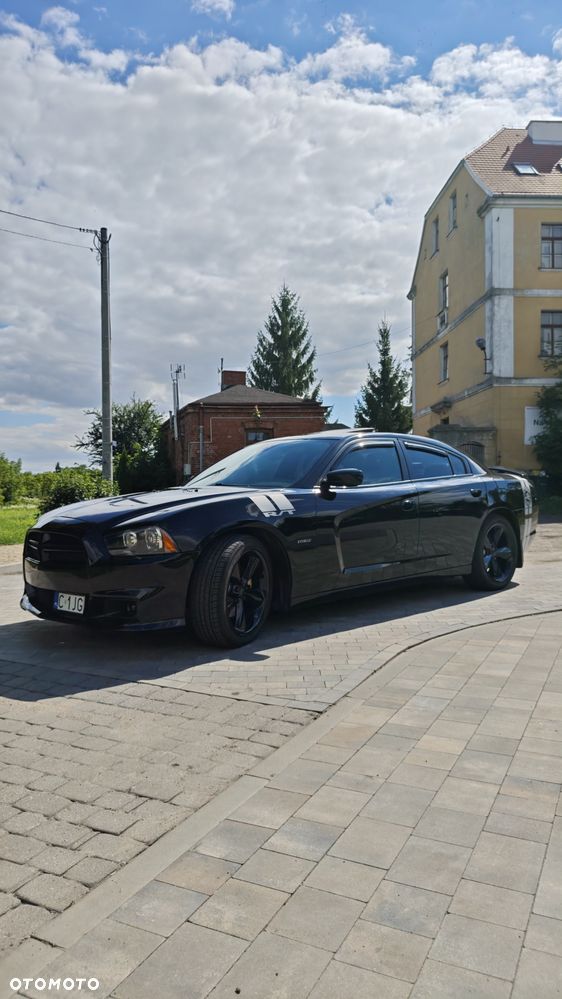 Dodge Charger - 3