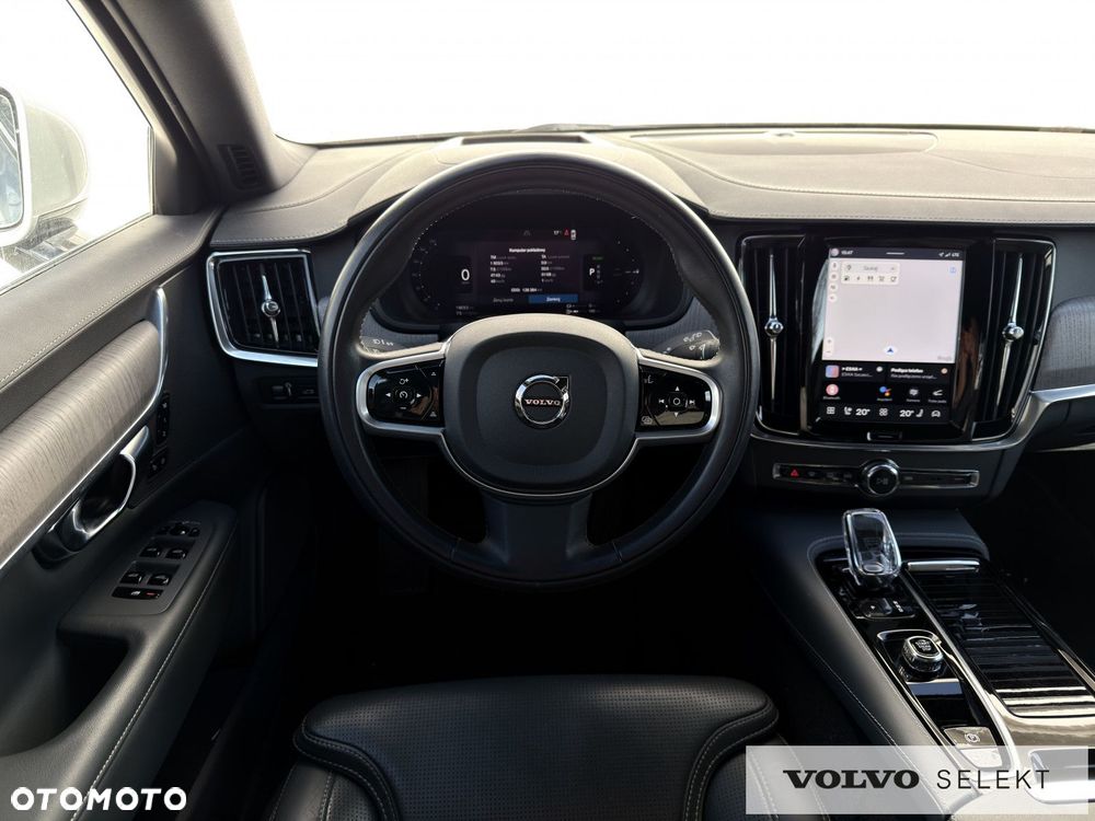 Volvo V90 - 17