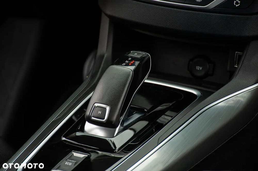 Peugeot 308 BlueHDi FAP 130 EAT8 Stop & Start Active Pack - 37