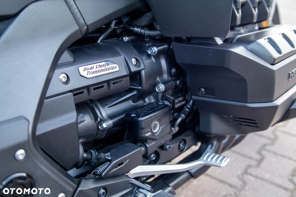 Honda GL - 24