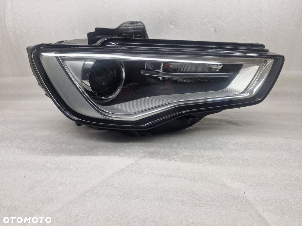 AUDI A3 S3 RS3 8V LAMPA PRAWA PRZÓD 8V0941006 - 6