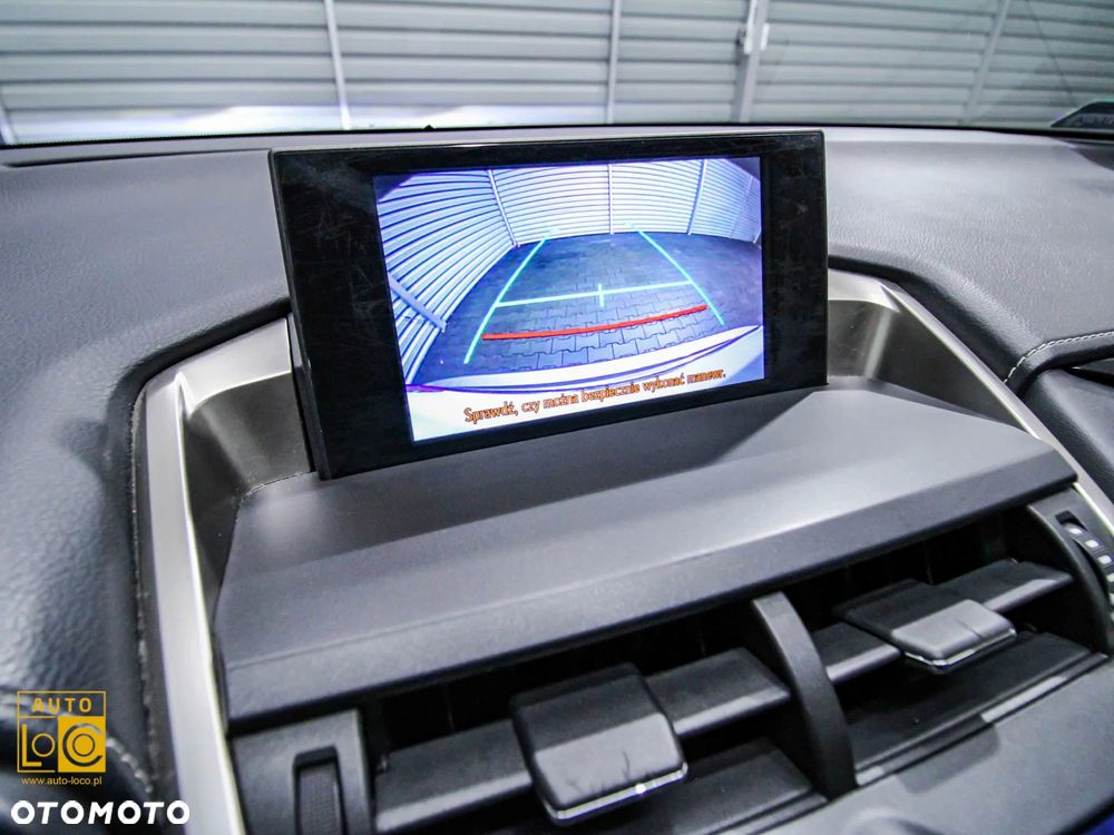 Lexus NX 300h Prestige AWD - 19