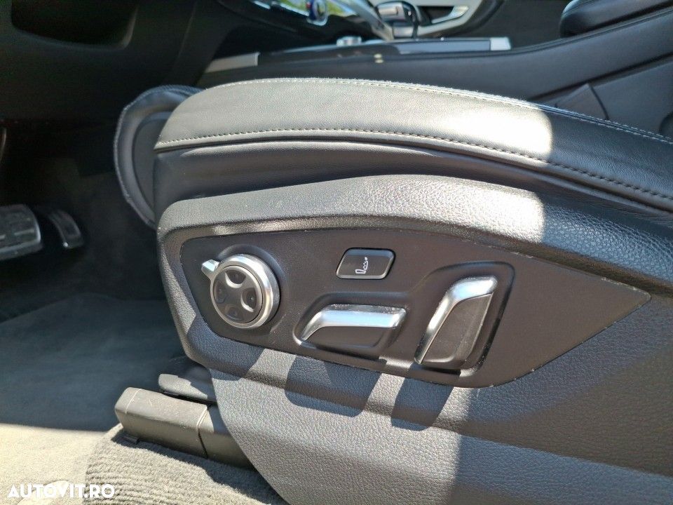 Audi SQ7 - 23