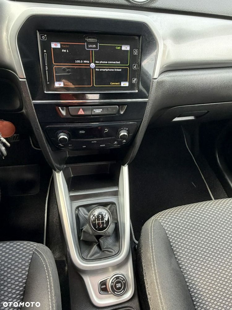 Suzuki Vitara 1.6 Premium 4WD - 11