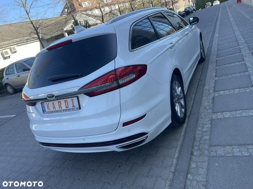 Ford Mondeo - 7