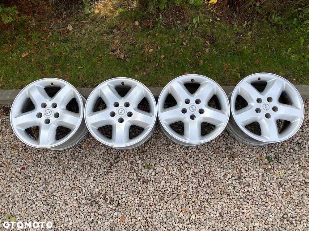 Opel ANTARA Astra H Zafira B Alufelgi 16" 5X110 7Jx16H2 ET39 - 1