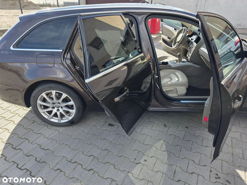 Audi A4 Avant 2.0 TDI - 21