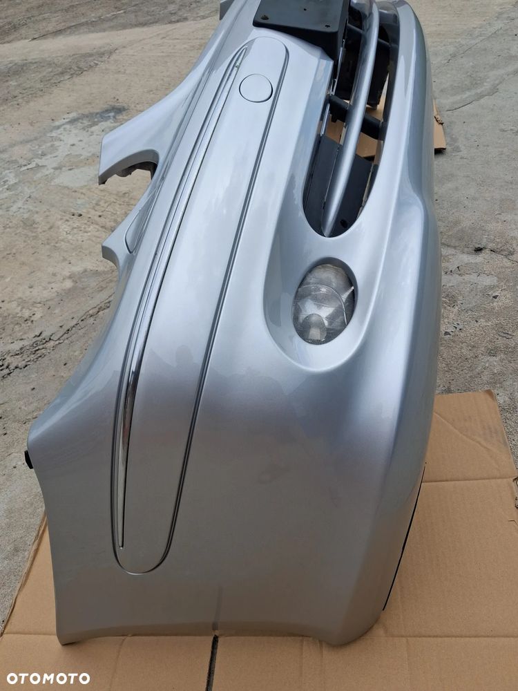 Mercedes W209 CLK zderzak przedni lakier 744 - 10