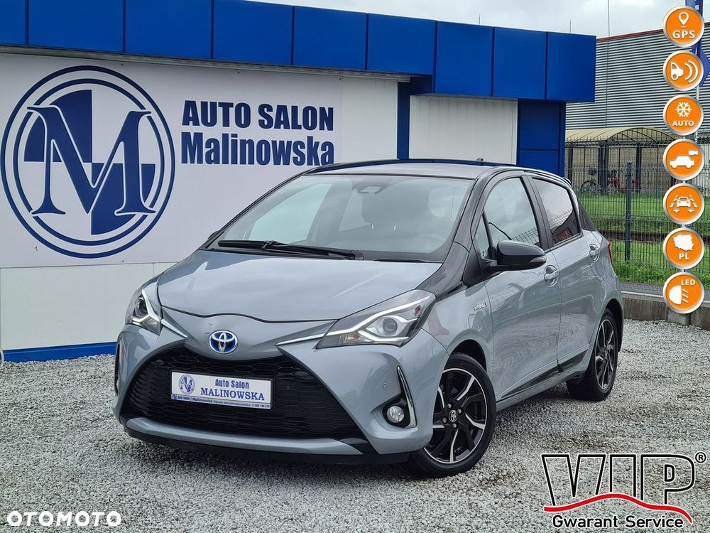 Toyota Yaris Hybrid 100 Premium - 2