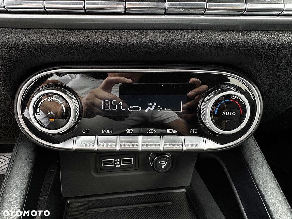 Seres 3 53kWh Luxury - 19