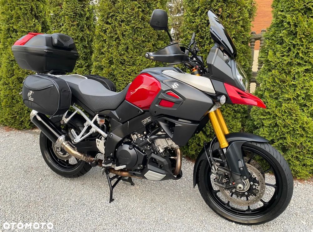 Suzuki V-STROM - 1