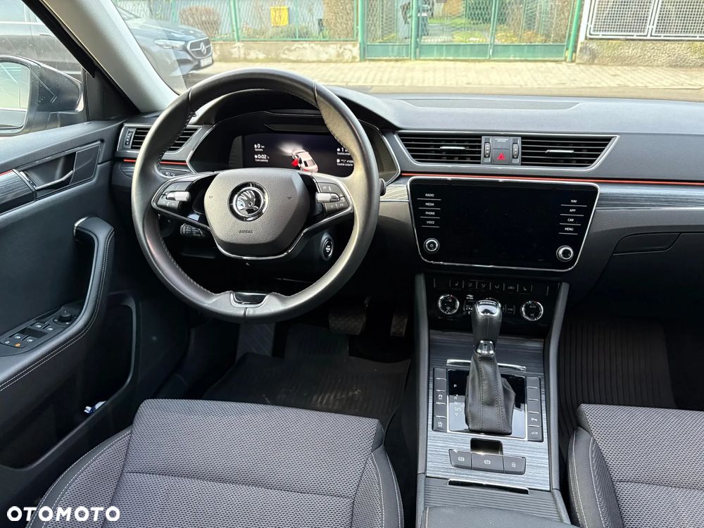 Skoda Superb 2.0 TDI SCR Ambition DSG - 12