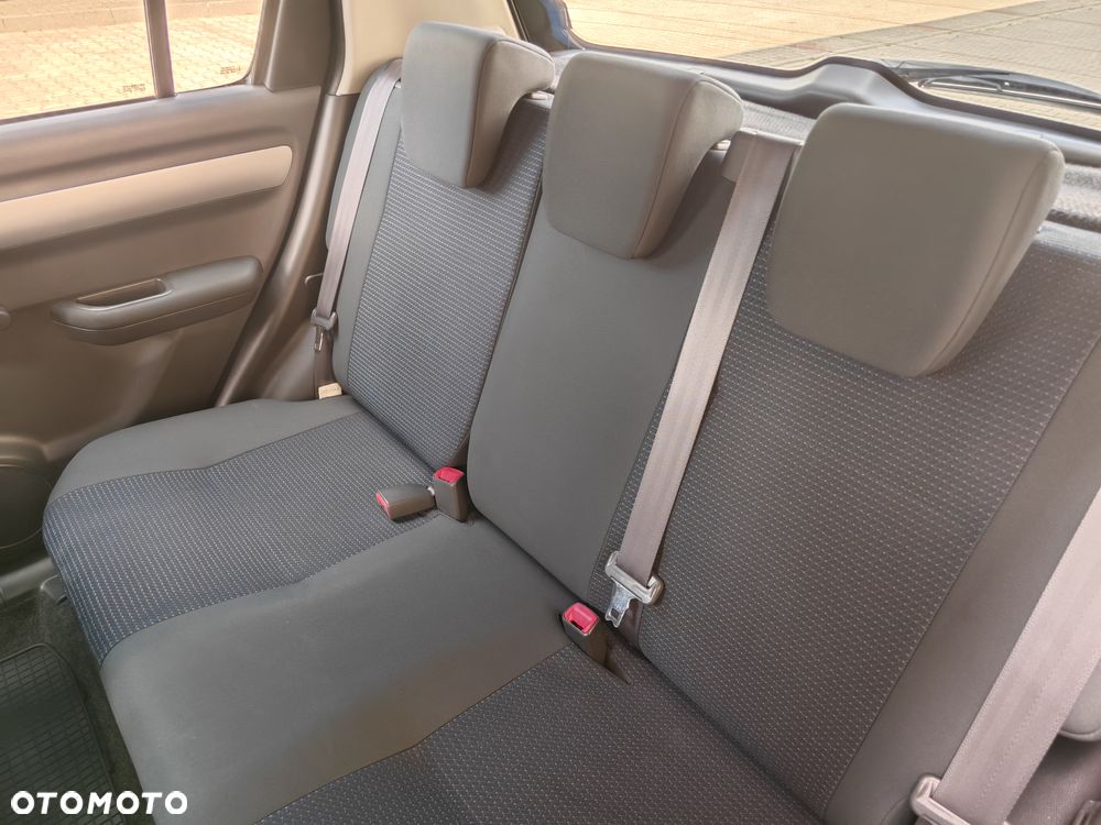 Suzuki Swift - 15