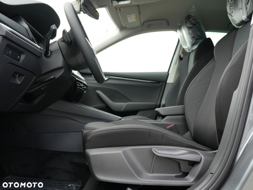 Skoda Octavia 1.5 TSI mHEV Drive Essence DSG - 23