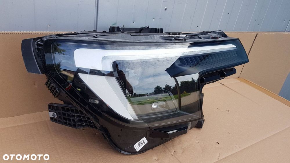 lampa przód prawa ford explorer ev full led r2kb-13e016cg - 2