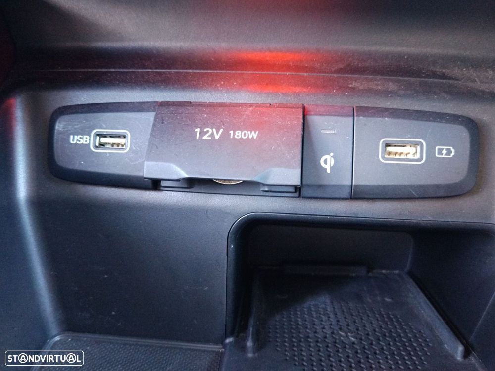 Hyundai Tucson 1.6 CRDi Vanguard DCT - 22