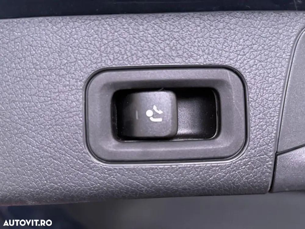 Mercedes-Benz GLB 180 Aut. - 11