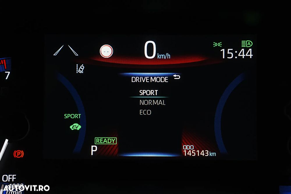 Toyota Corolla 1.8 HSD Exclusive - 35