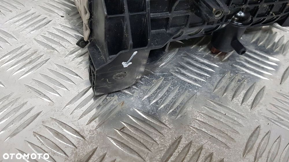 dacia duster ii 16- 1.5dci dodatkowa chłodnica wody płynu - 4