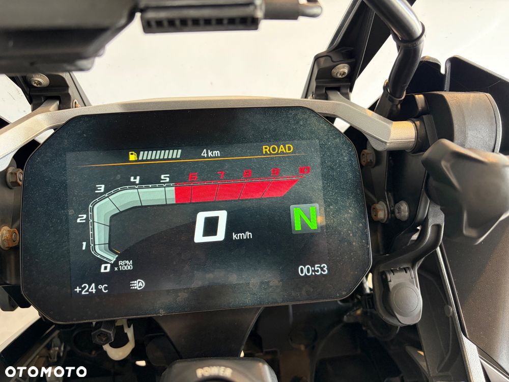 BMW Adventure - 8