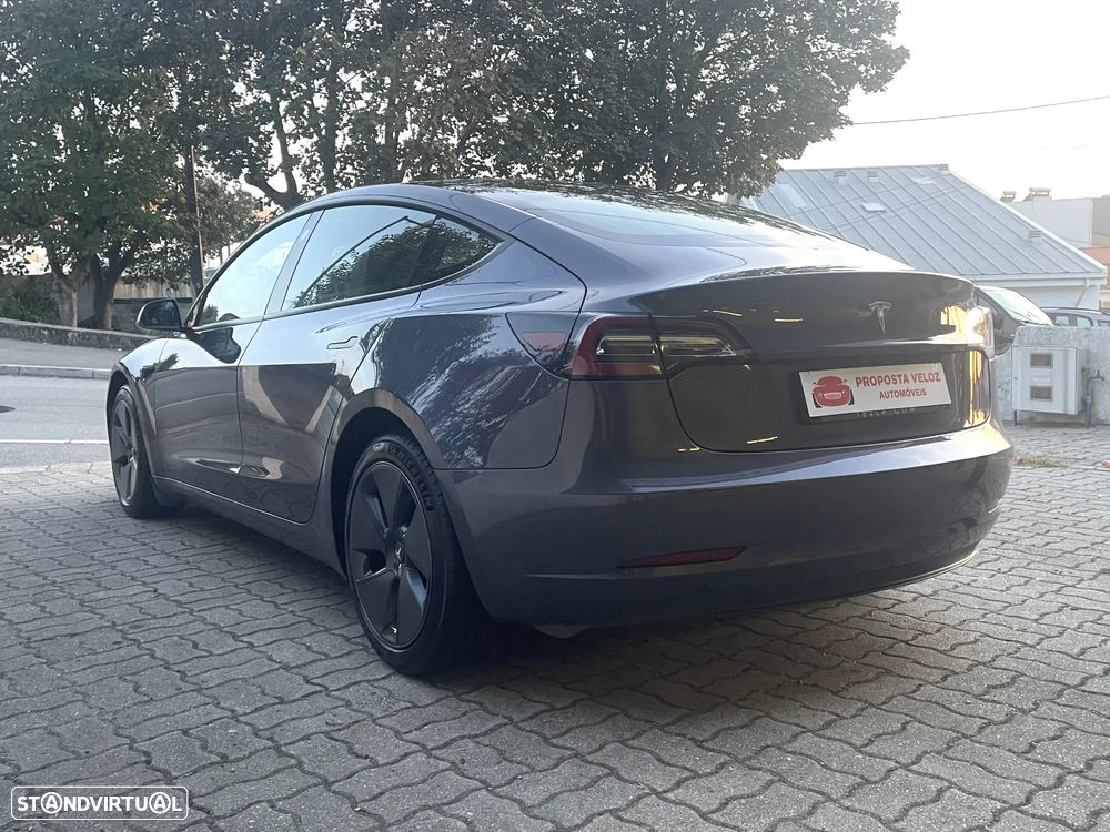 Tesla Model 3 Standard Range Plus RWD - 5