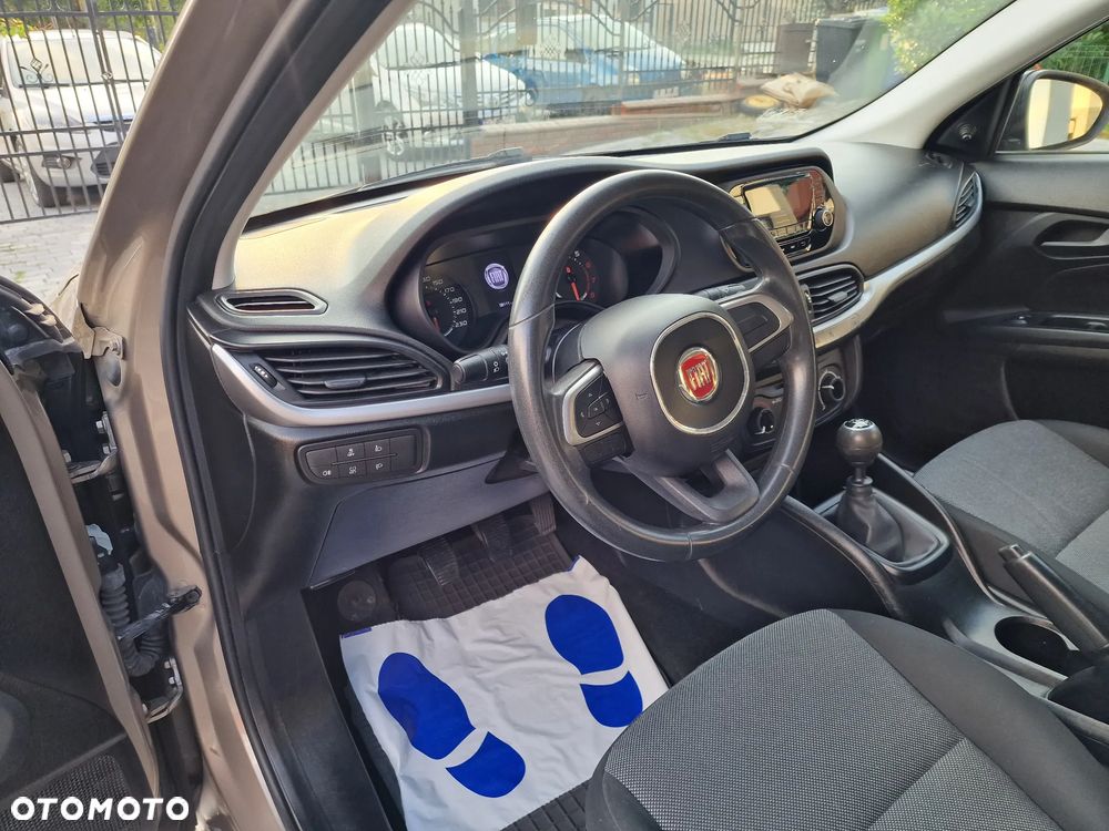 Fiat Tipo 1.4 16v Lounge - 25