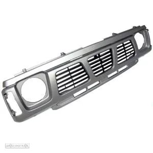 Grelha da frente Nissan Patrol GR Y60 - 1
