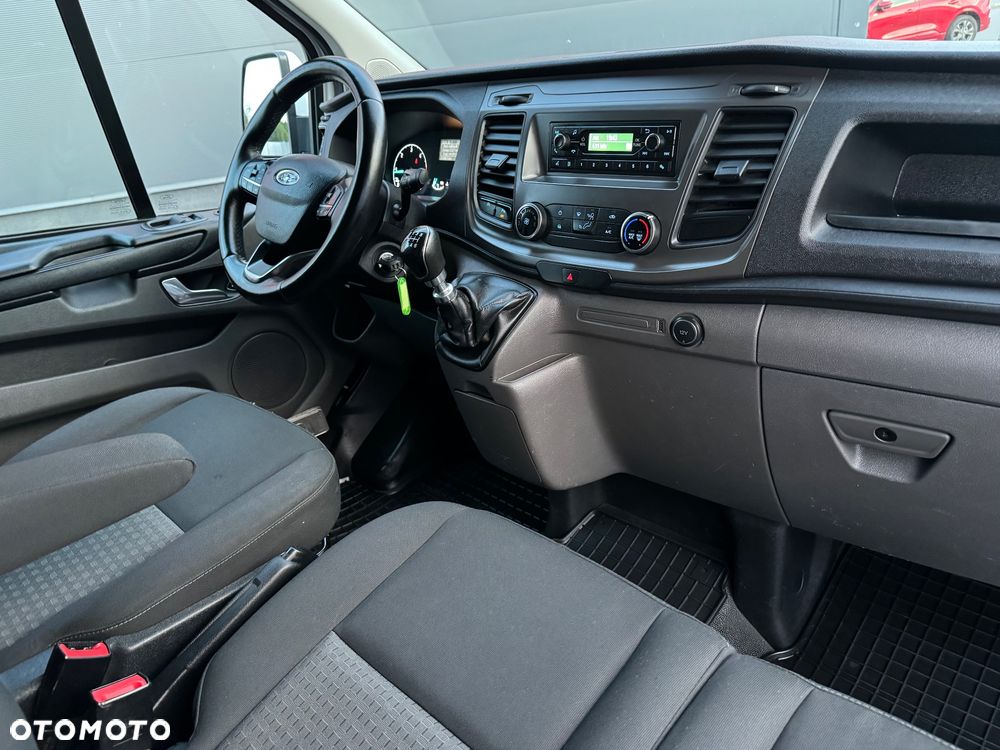 Ford Transit Custom - 7