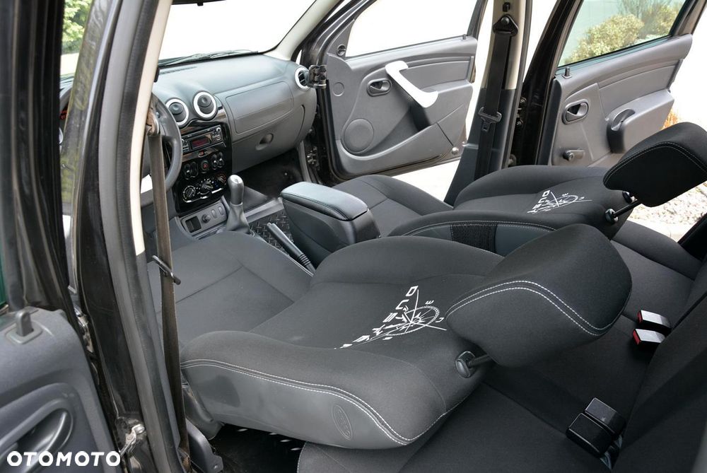 Dacia Duster 1.6 16V 105 4x2 Prestige - 32