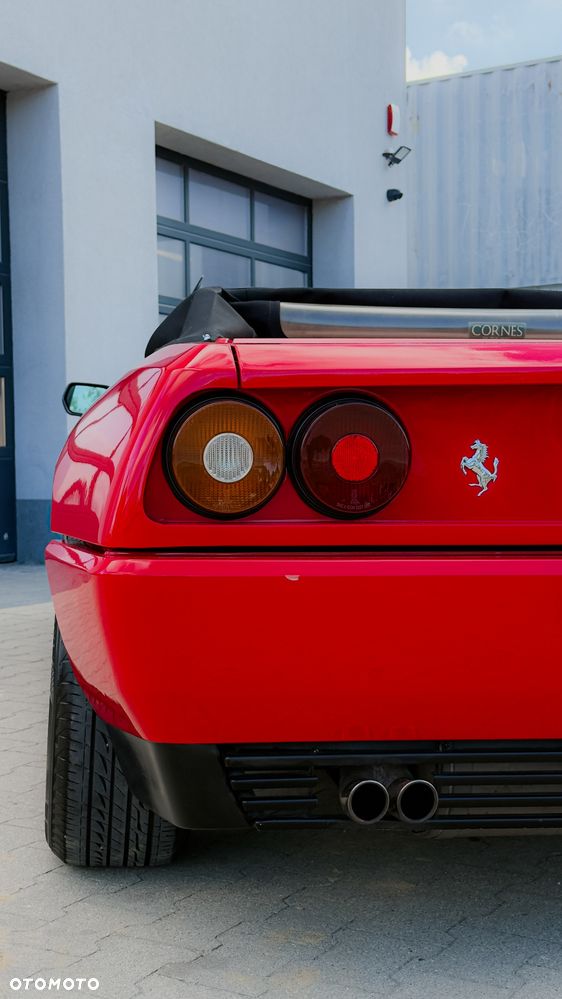 Ferrari Mondial - 33