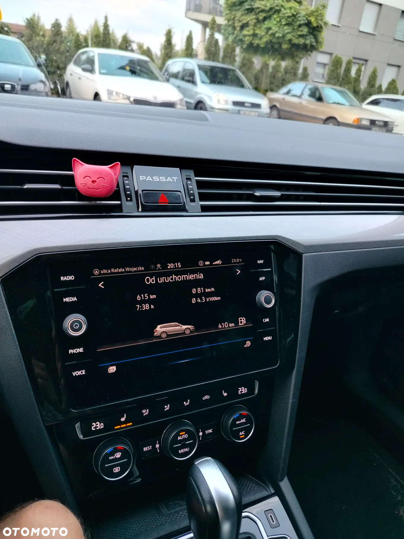 Volkswagen Passat - 8