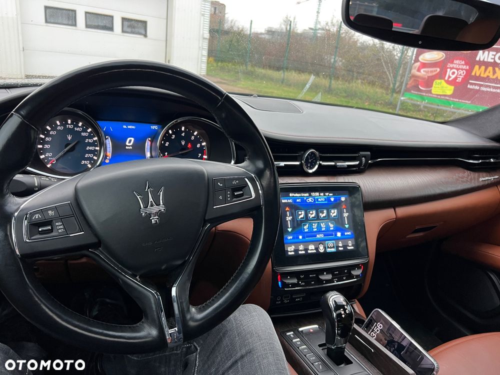 Maserati Quattroporte S - 19