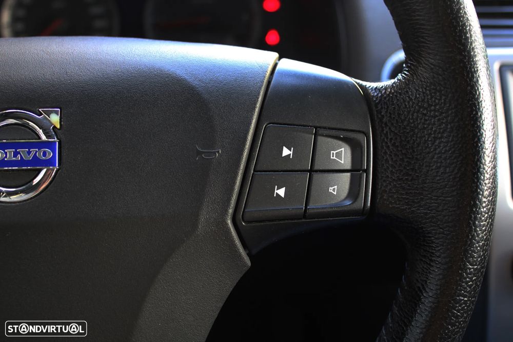 Volvo V50 2.0 D Nível 1 17 - 33