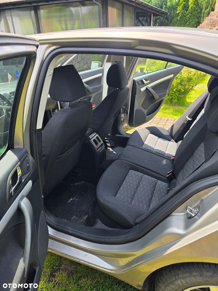 Skoda Octavia 1.4 TSI Ambiente - 14