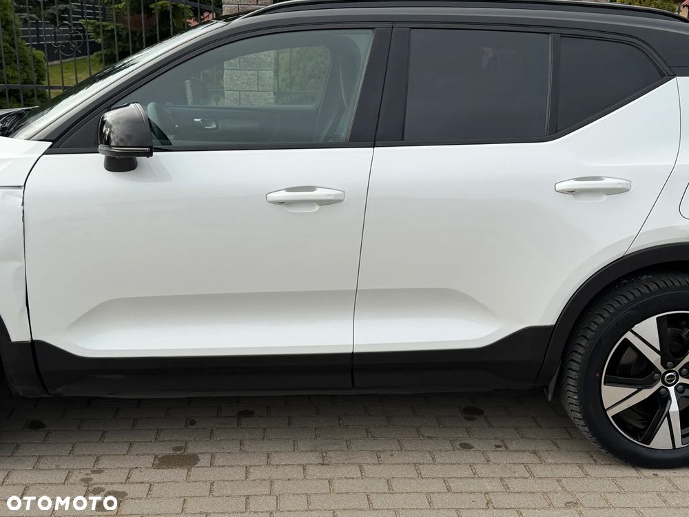 Volvo XC 40 Recharge 82 kWh Twin Motor Ultimate - 33