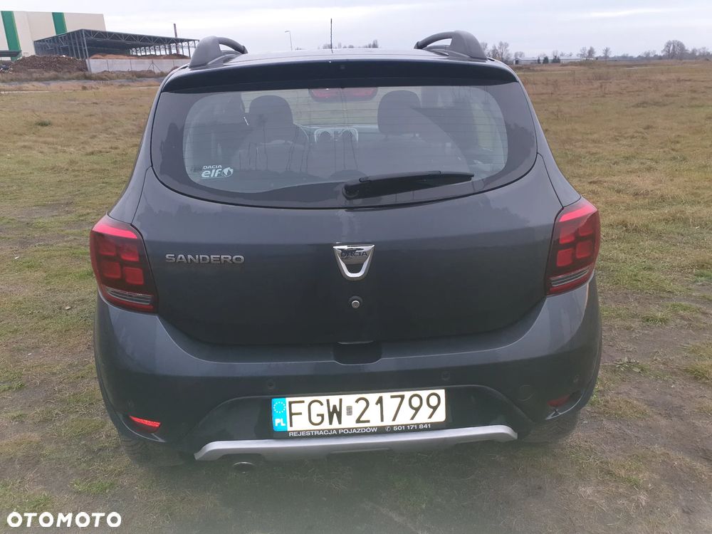 Dacia Sandero Stepway TCe 90 (S&S) Prestige - 8