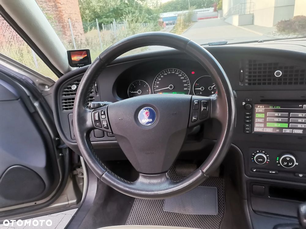 Saab 9-5 - 24