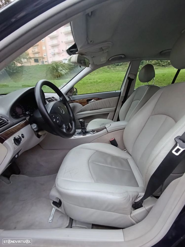 Mercedes-Benz E 220 CDi Elegance - 16