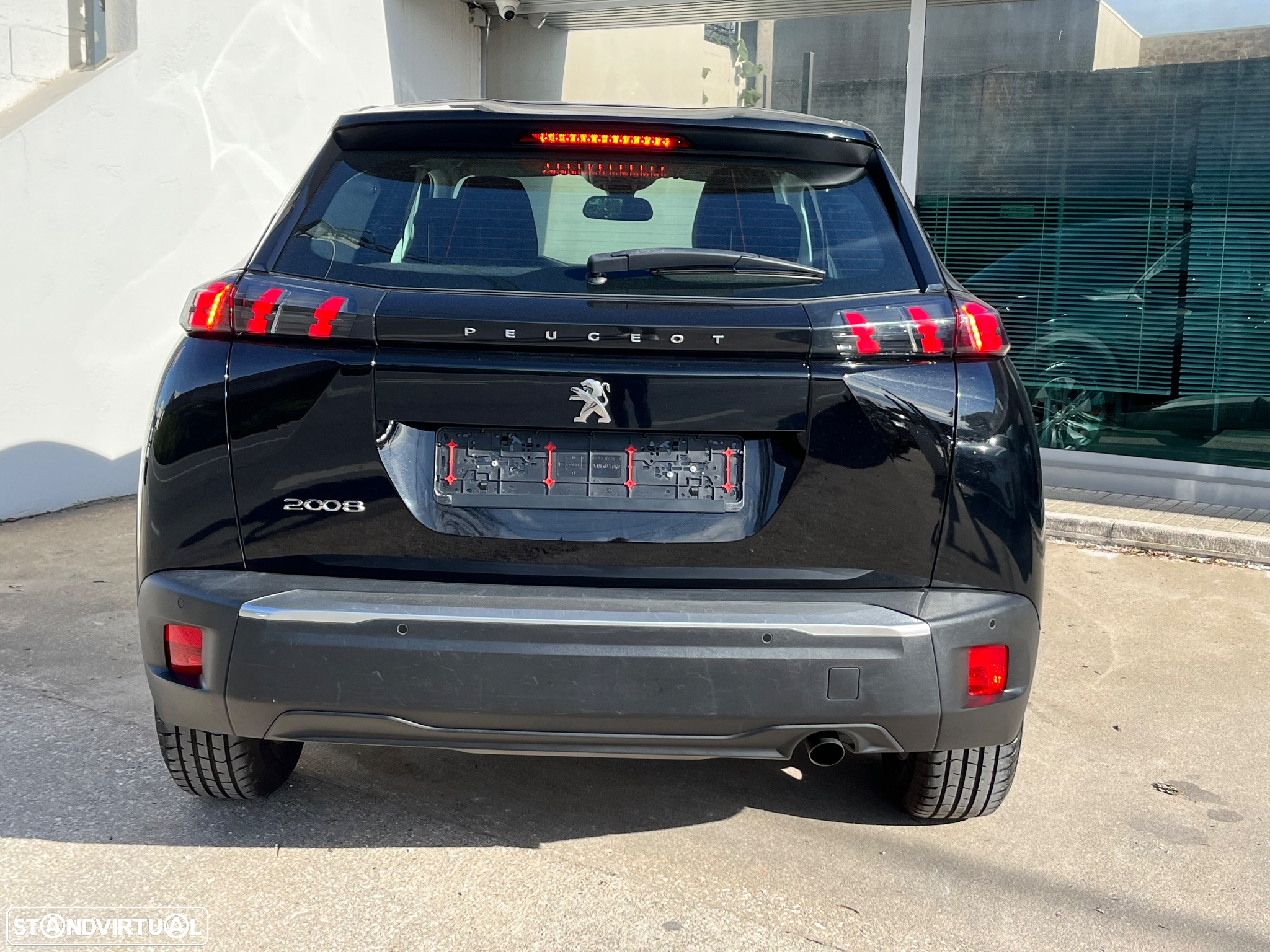Peugeot 2008 1.2 PureTech Active Pack - 8