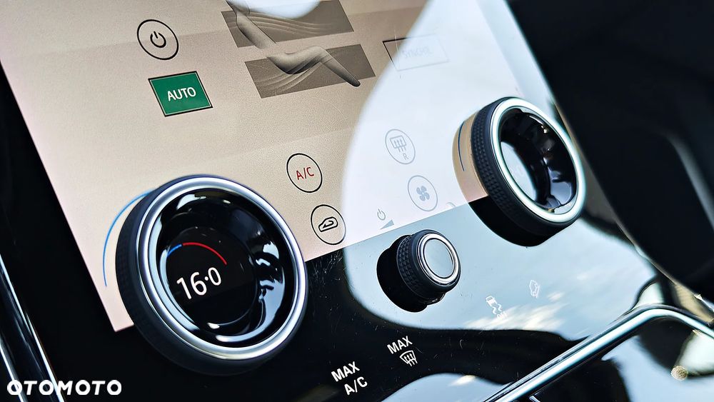 Land Rover Range Rover Velar D300 R-Dynamic - 39