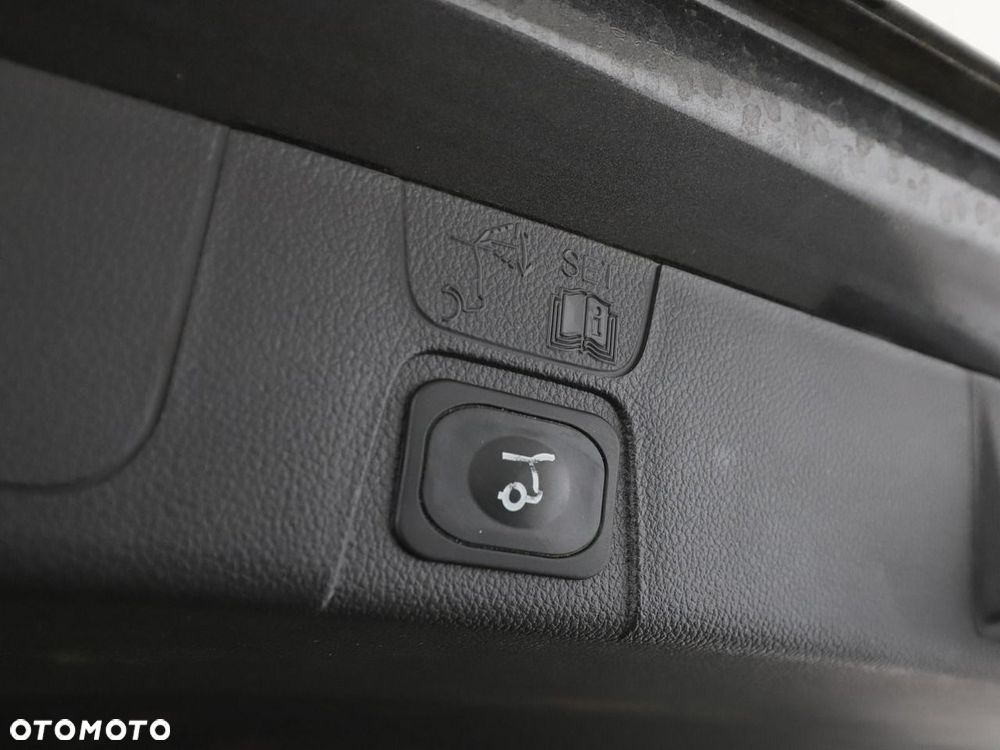 Ford C-MAX 1.5 EcoBoost Start-Stop-System Titanium - 37