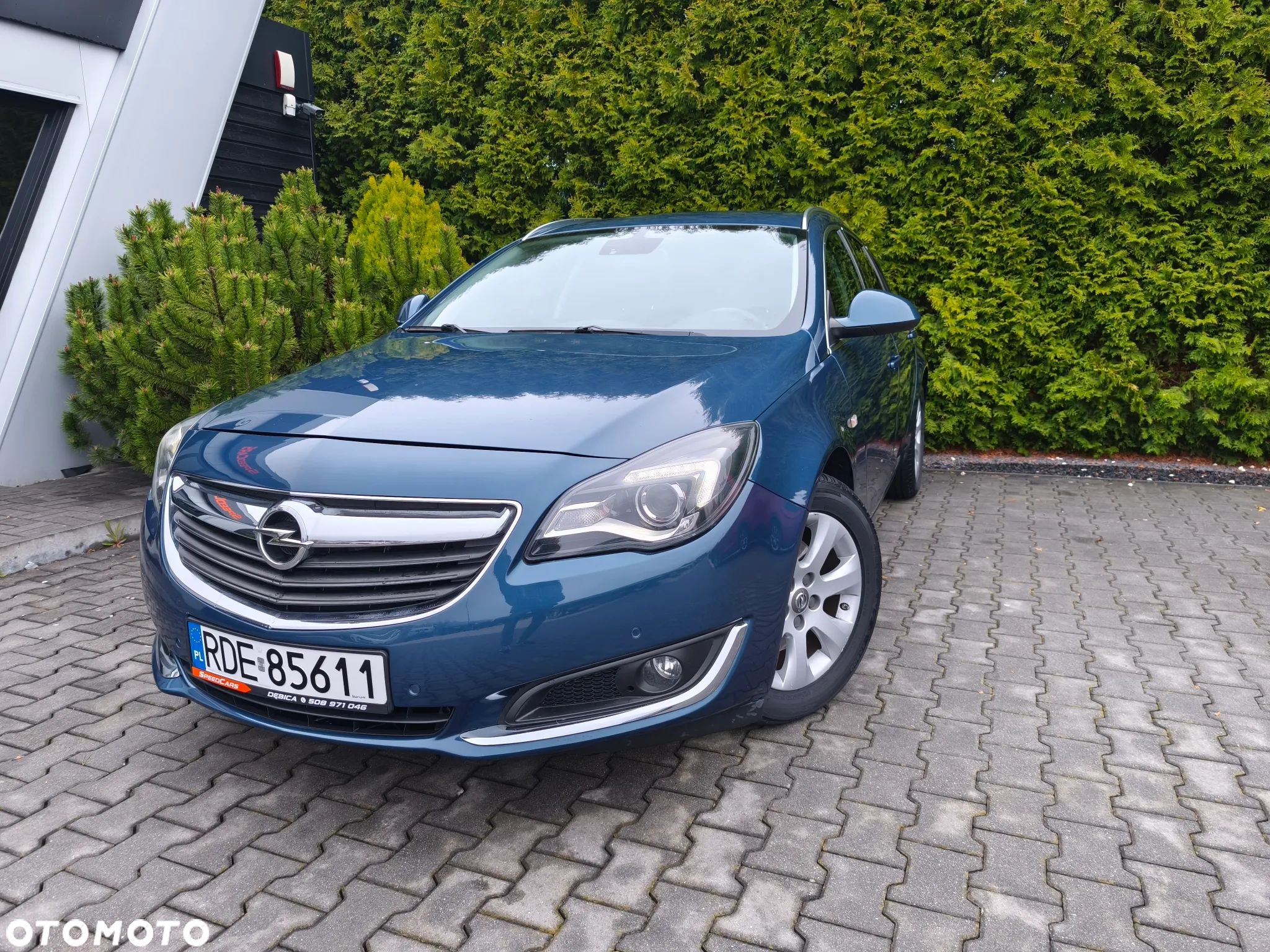 Opel Insignia - 1