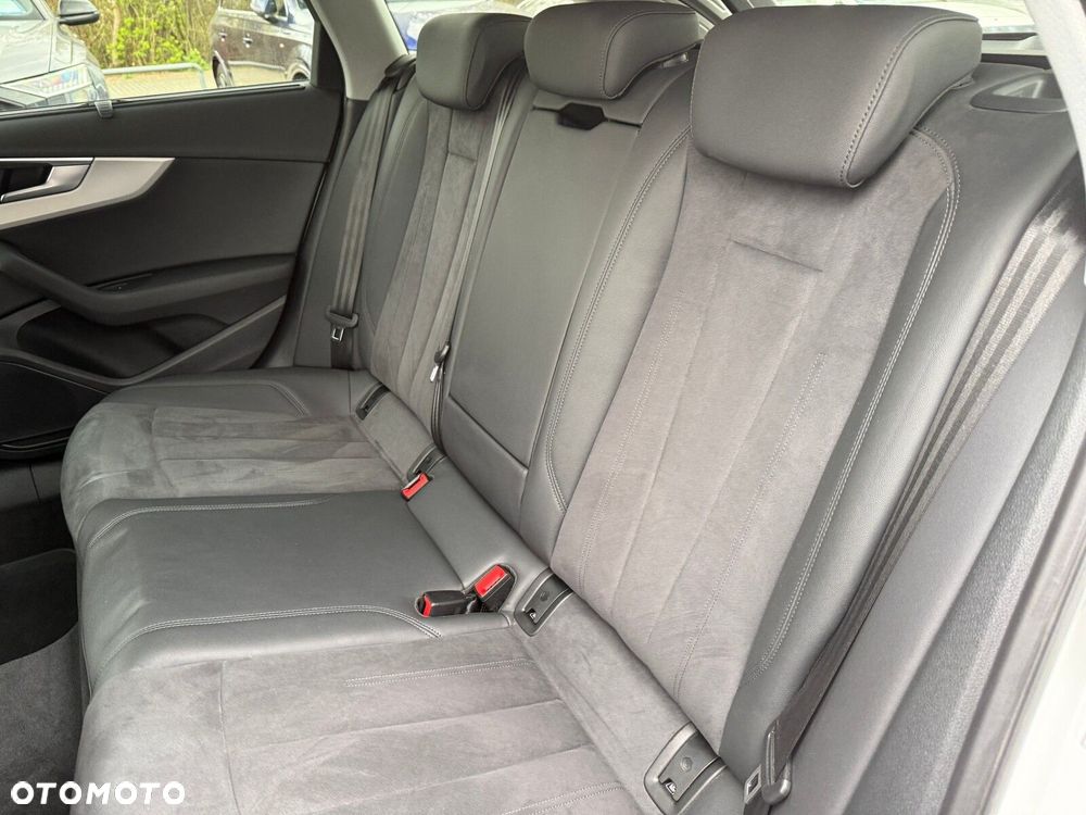 Audi A4 Allroad - 25
