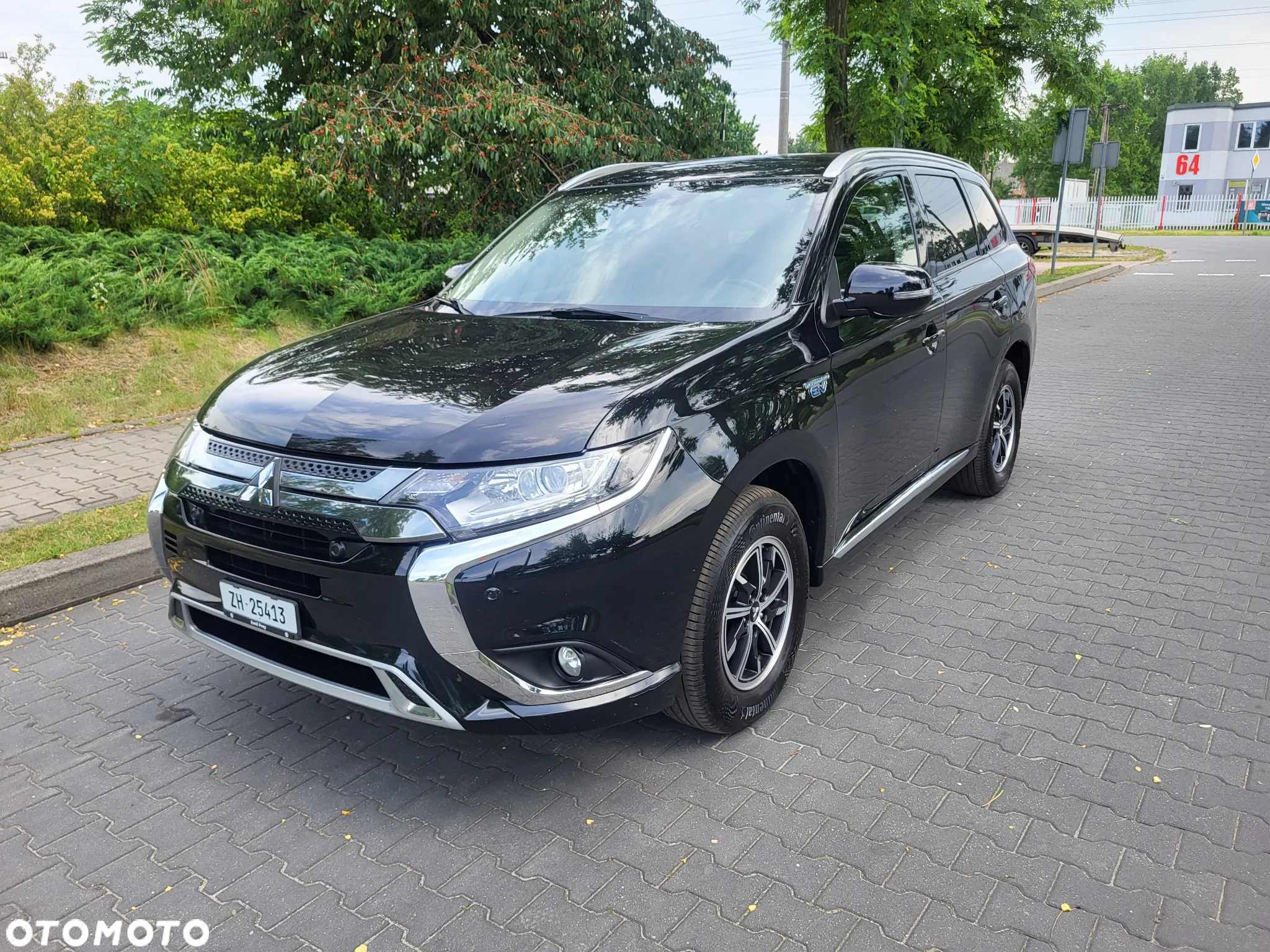 Mitsubishi Outlander 2.4 4WD Plug-In Hybrid Intro Edition - 12