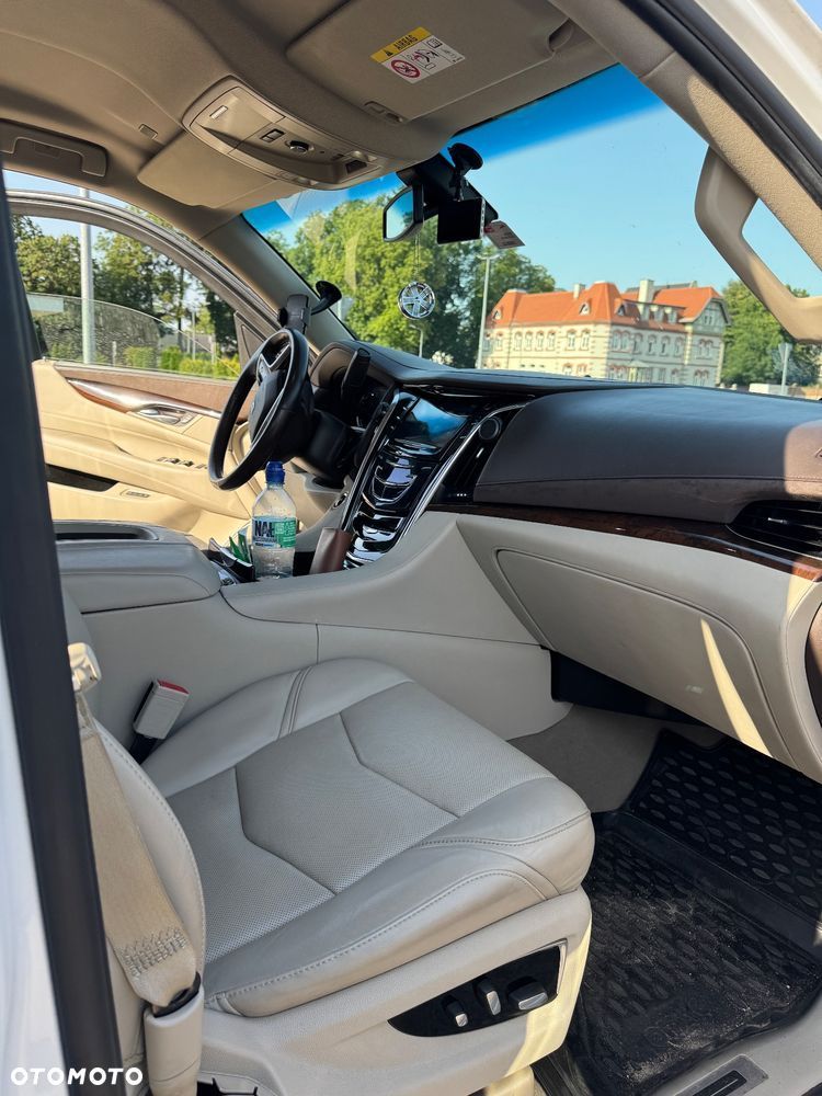 Cadillac Escalade 6.2 V8 Elegance - 12