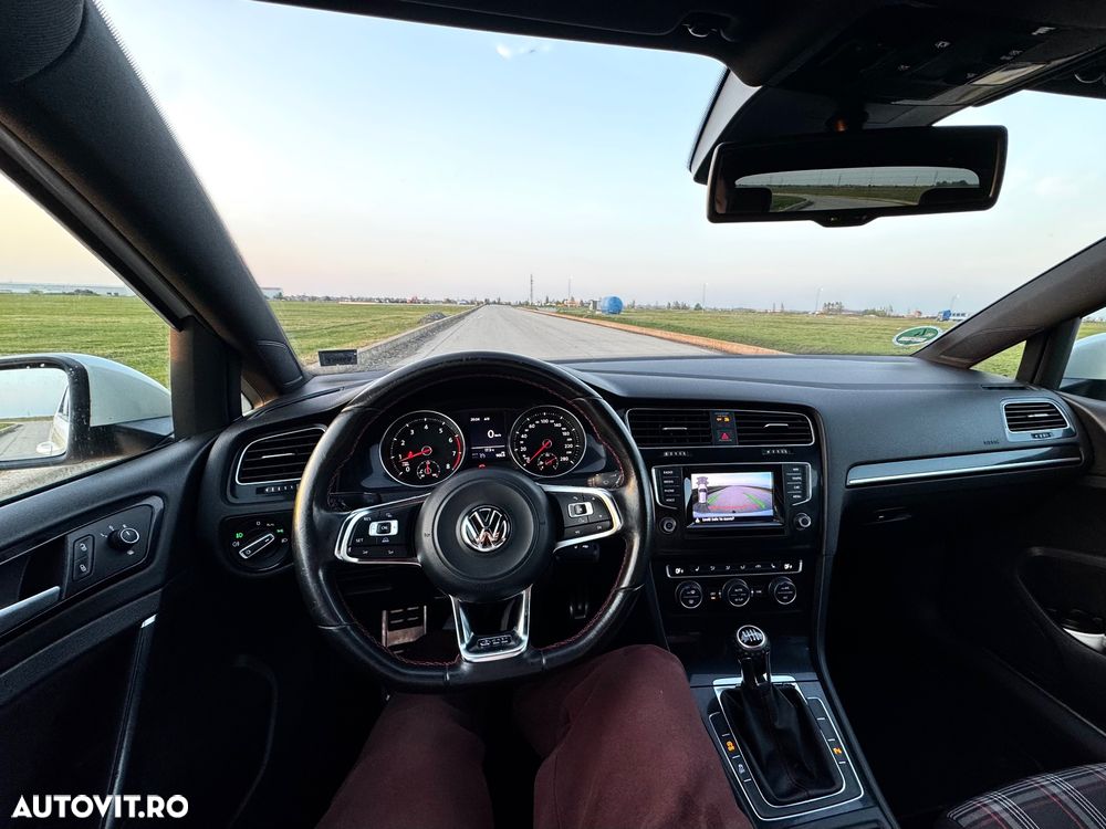 Volkswagen Golf 2.0 TSI BMT GTI - 8